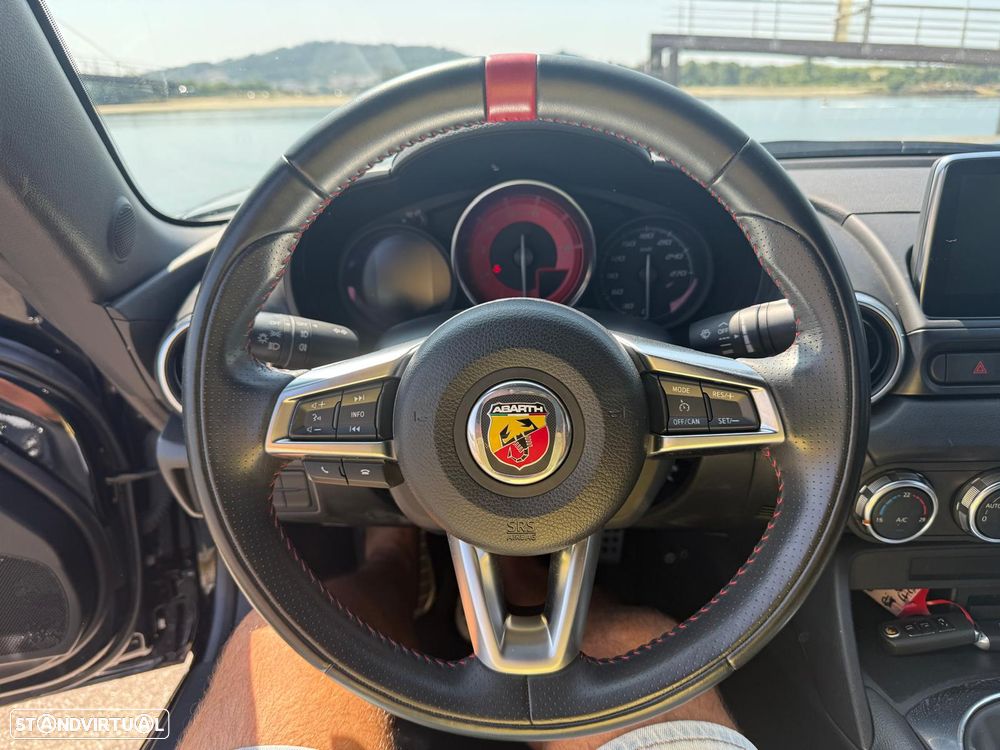 Abarth 124 Spider 1.4 T Multiair - 9