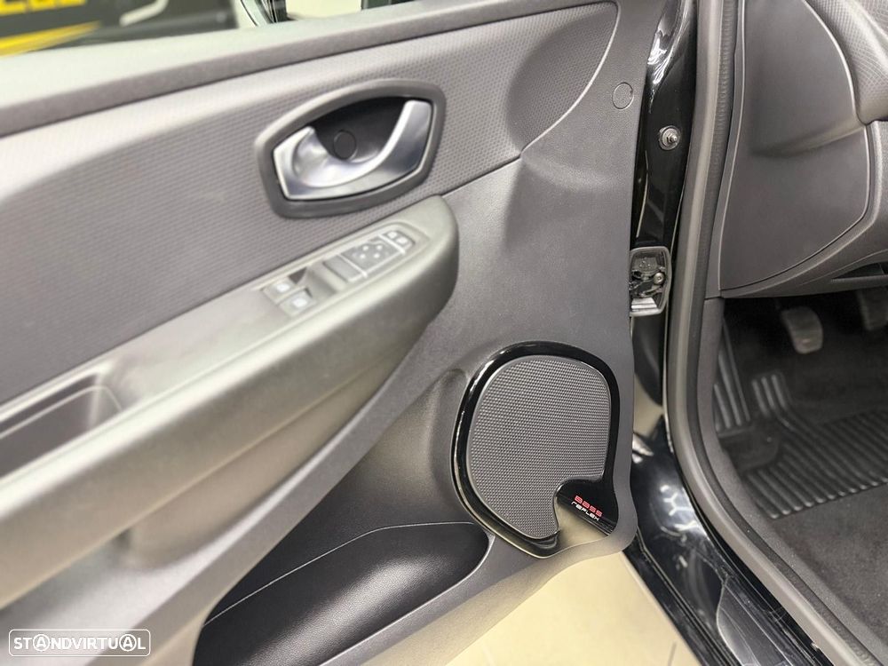Renault Clio 0.9 TCe Limited - 15
