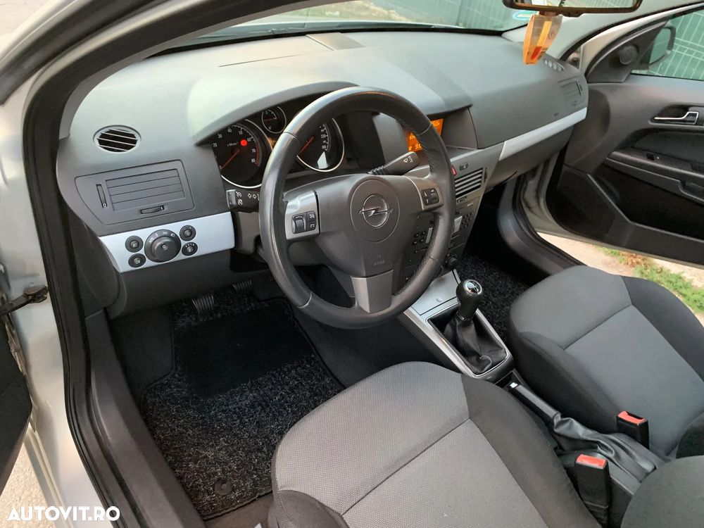 Opel Astra - 22