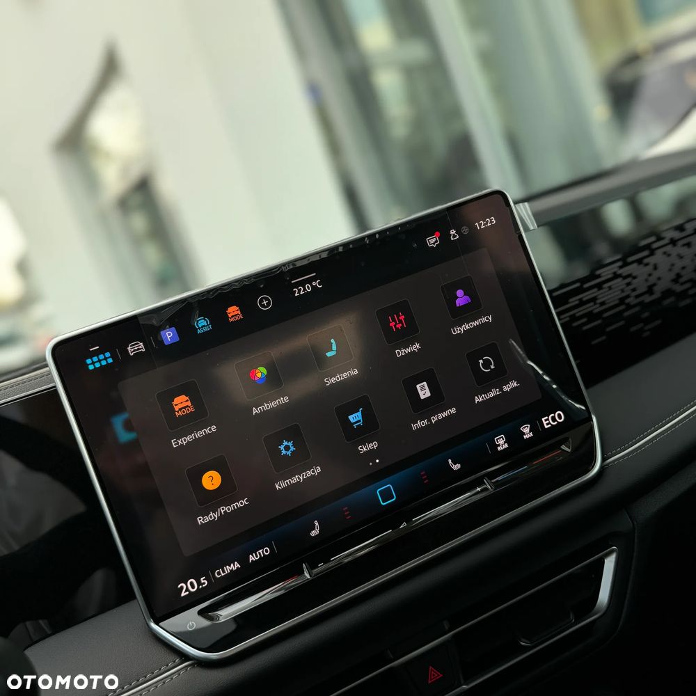Volkswagen Tiguan 1.5 eHybrid PHEV 150kW Elegance DSG - 21