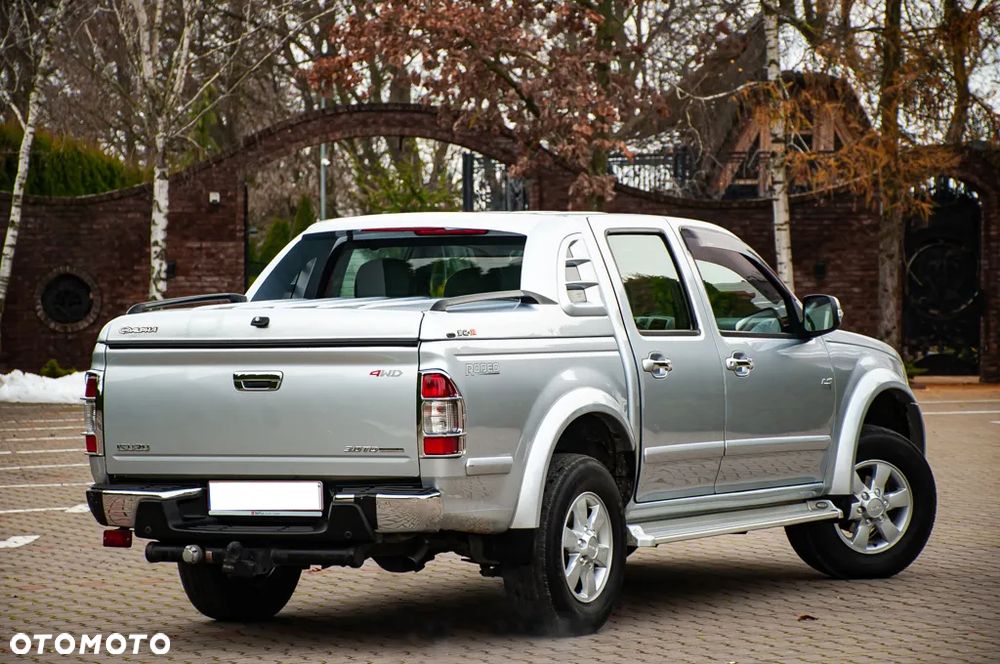 Isuzu D-Max 4x4 Double Cab Autm Custom - 11