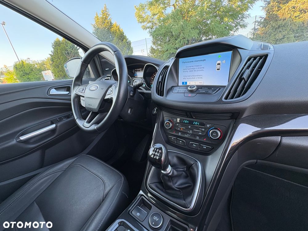 Ford Kuga 2.0 TDCi 4x2 Titanium - 31