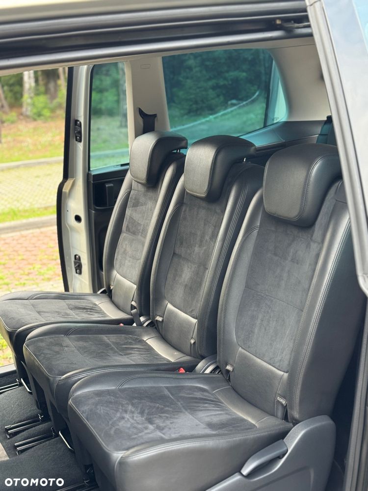 Volkswagen Sharan 2.0 TDI Highline DSG - 17