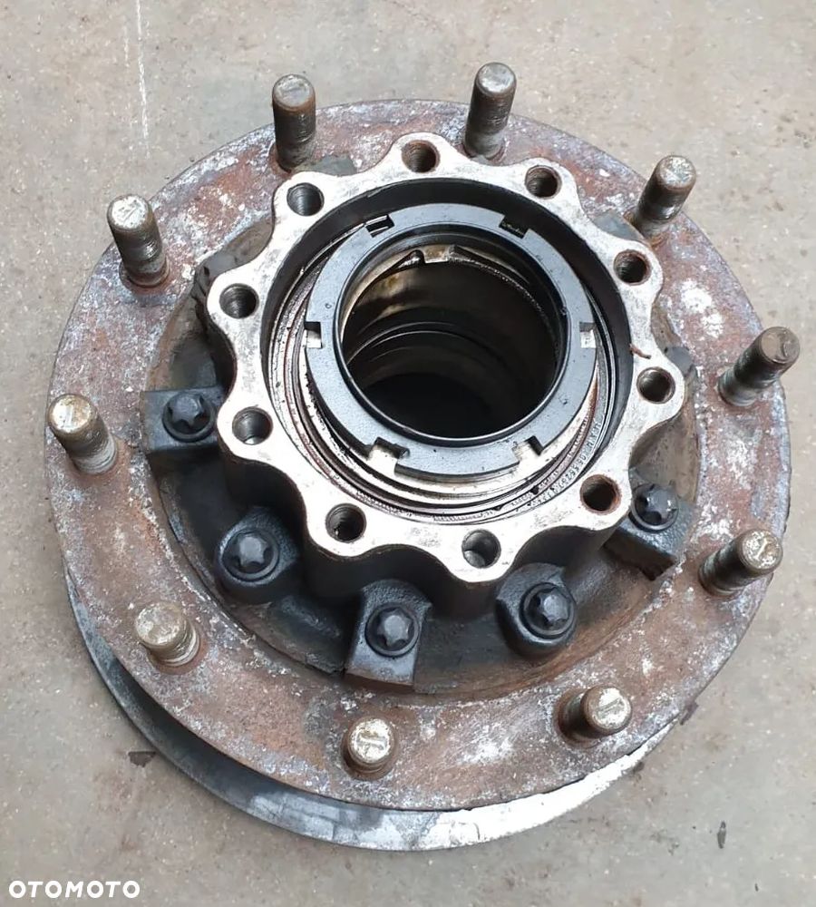 PIASTA TYŁ TYLNA MAN TGX TGS EURO 6 - 2