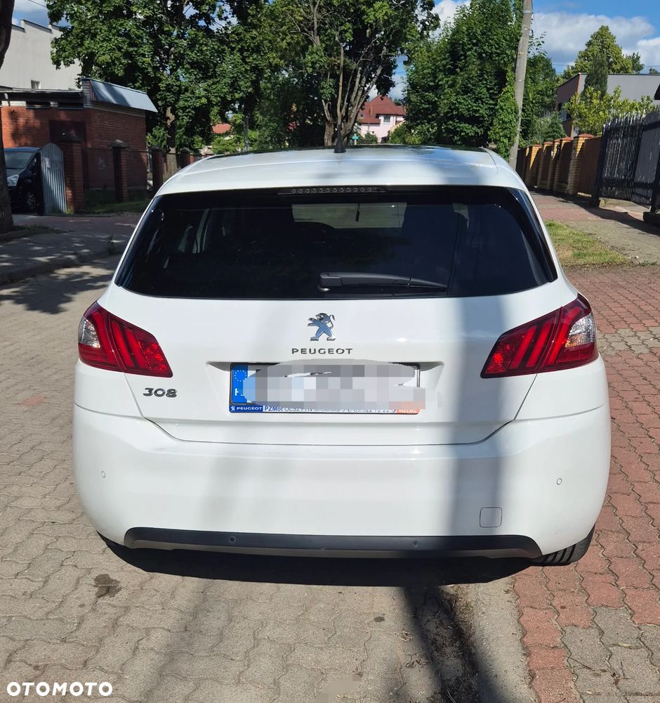 Peugeot 308 1.2 PureTech Allure S&S - 3