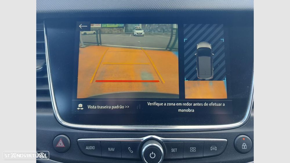 Opel Crossland 1.2 T Elegance - 11