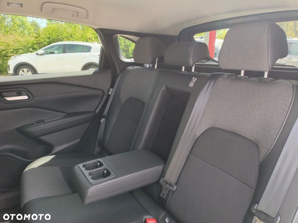 Nissan Qashqai - 16