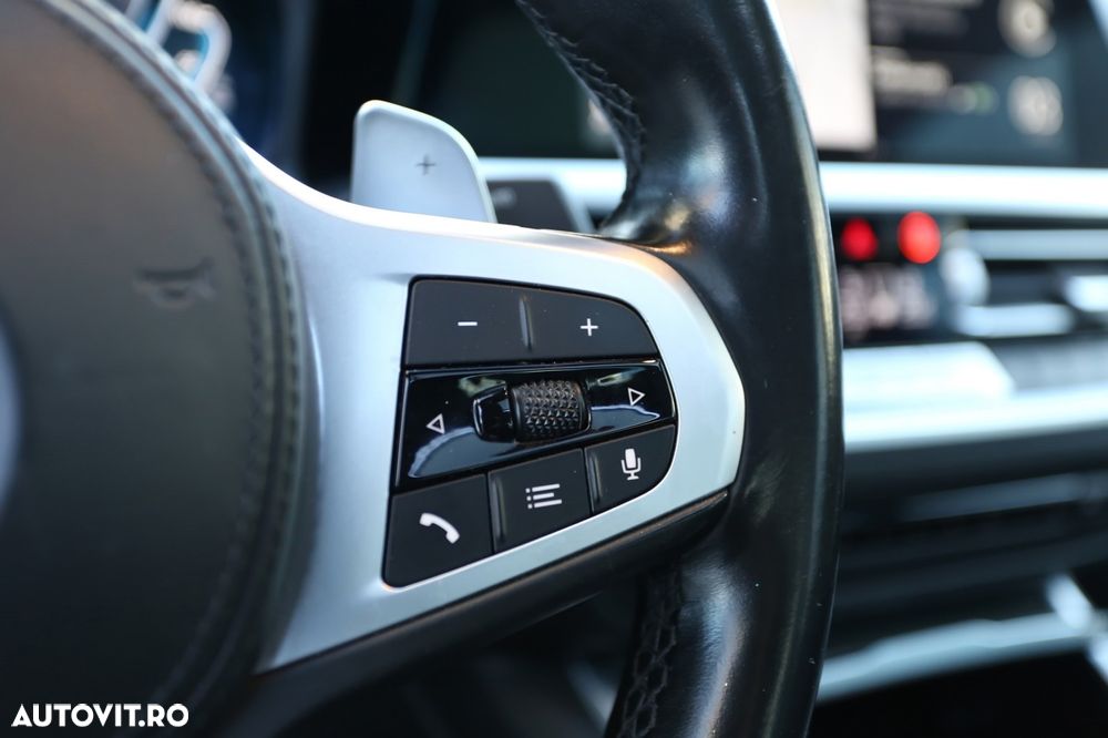 BMW Seria 3 330e xDrive AT PHEV - 25