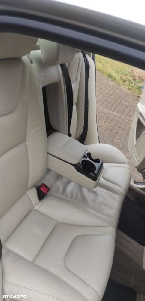 Volvo S60 - 28