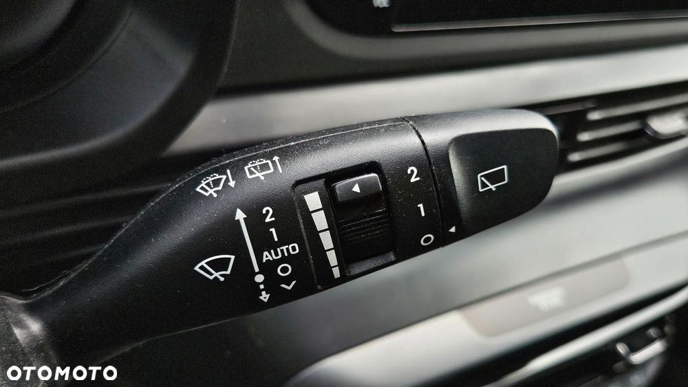 Hyundai i20 - 18