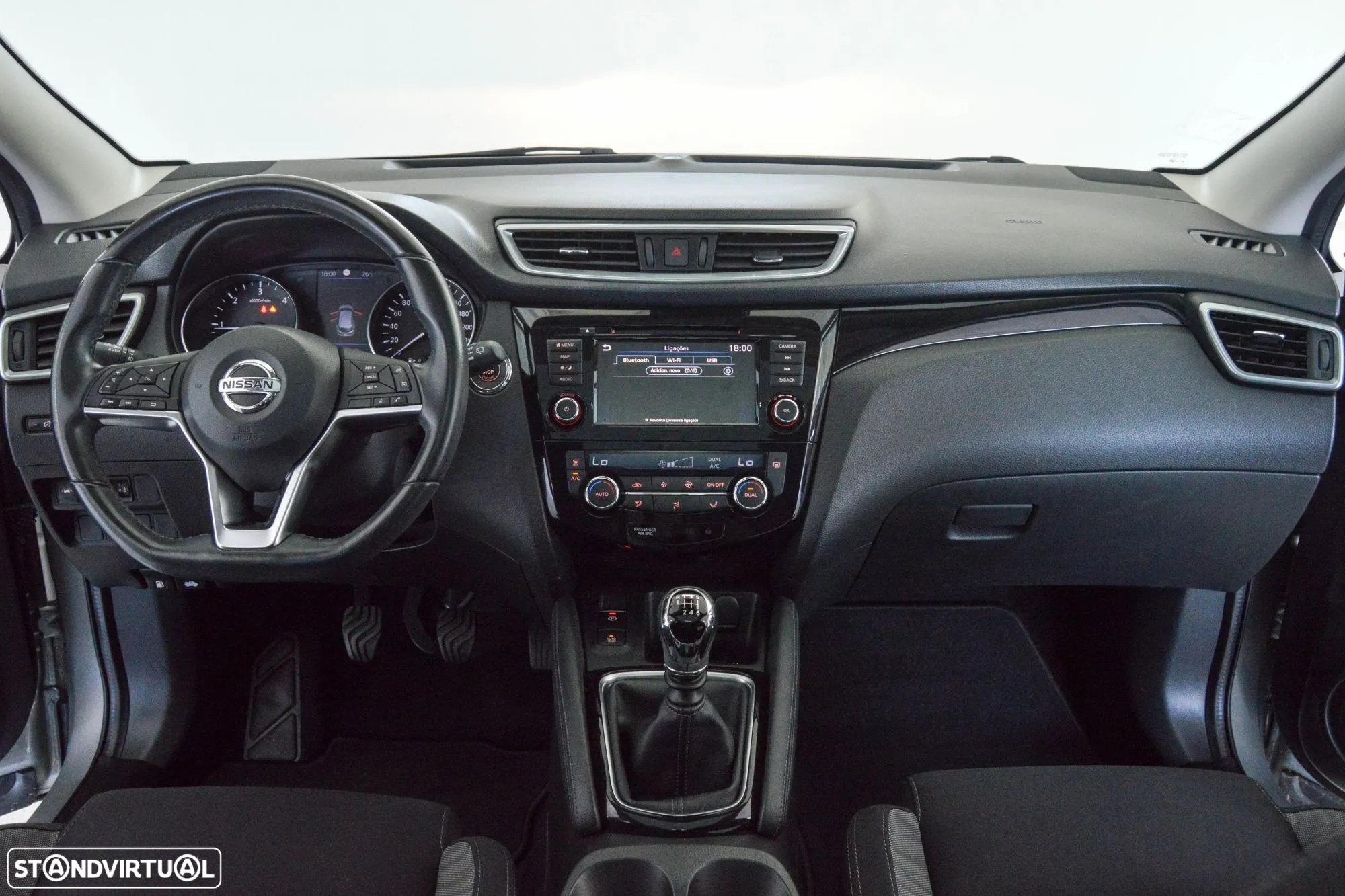 Nissan Qashqai 1.5 dCi N-Connecta J18 - 7