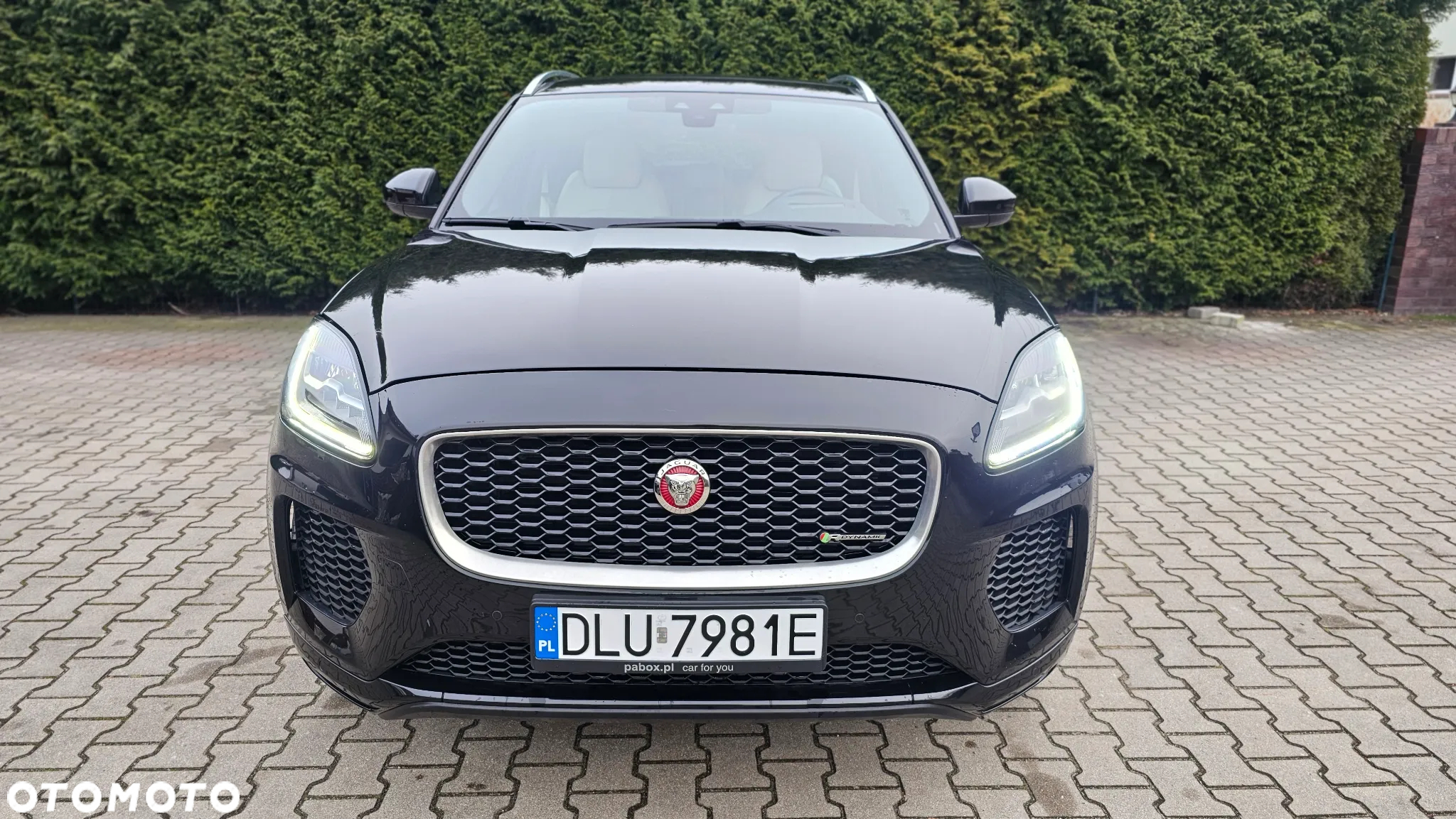 Jaguar E-Pace 2.0 i4D AWD R-Dynamic S - 27