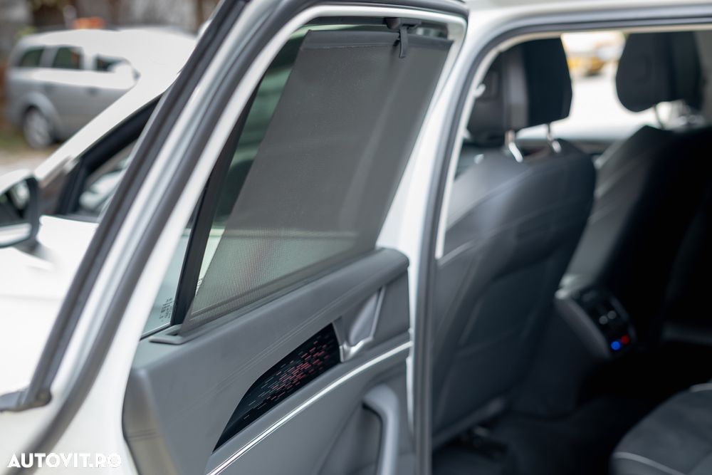 Volkswagen Passat Variant 2.0 TDI SCR DSG Elegance - 34