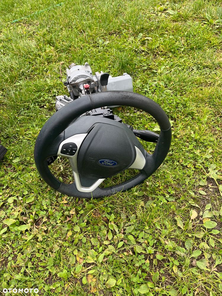 Ford Fiesta Mk7 Konsola Deska Poduszka Pasy - 5