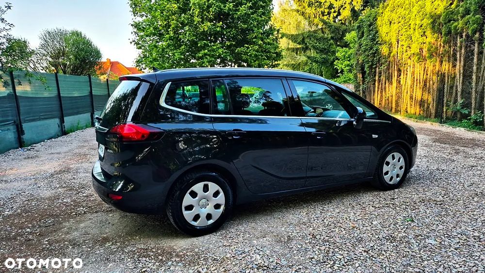 Opel Zafira 1.4 T Cosmo EU6 - 14
