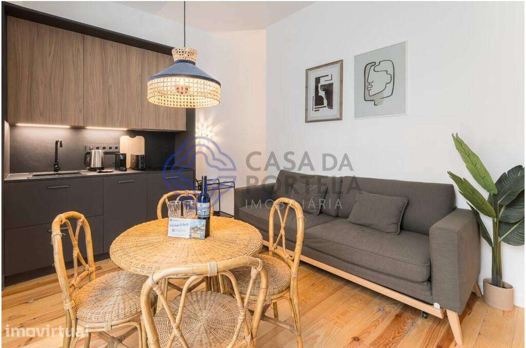 Prédio para venda junto ao Bolhão - Baixa do Porto - Grande imagem: 4/11