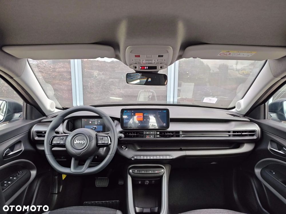 Jeep Avenger 1.2 T3 mHEV Longitude FWD eDCT6 - 10