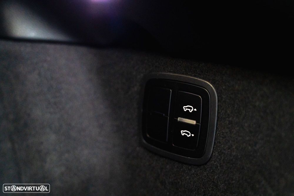 Porsche Macan S - 27