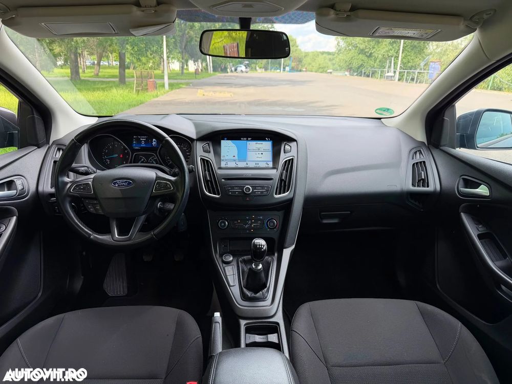 Ford Focus 1.0 EcoBoost Active - 5