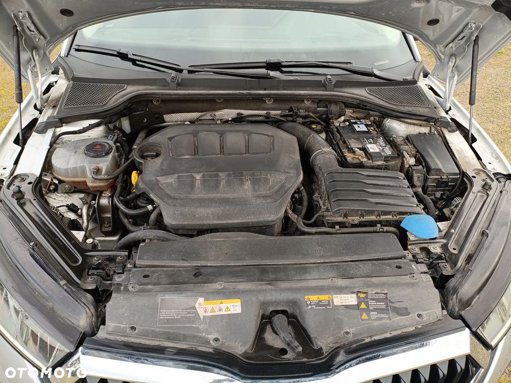 Skoda Octavia 2.0 TSI 4x4 Style DSG - 21