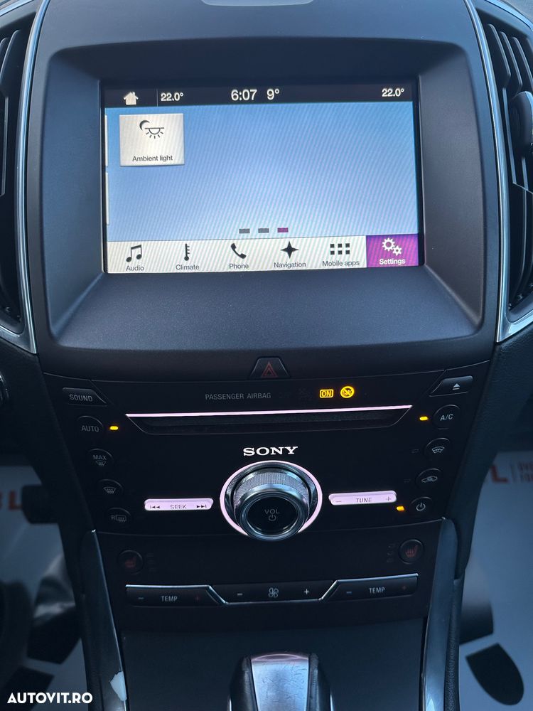 Ford Galaxy 2.0 TDCi Powershift Titanium - 38