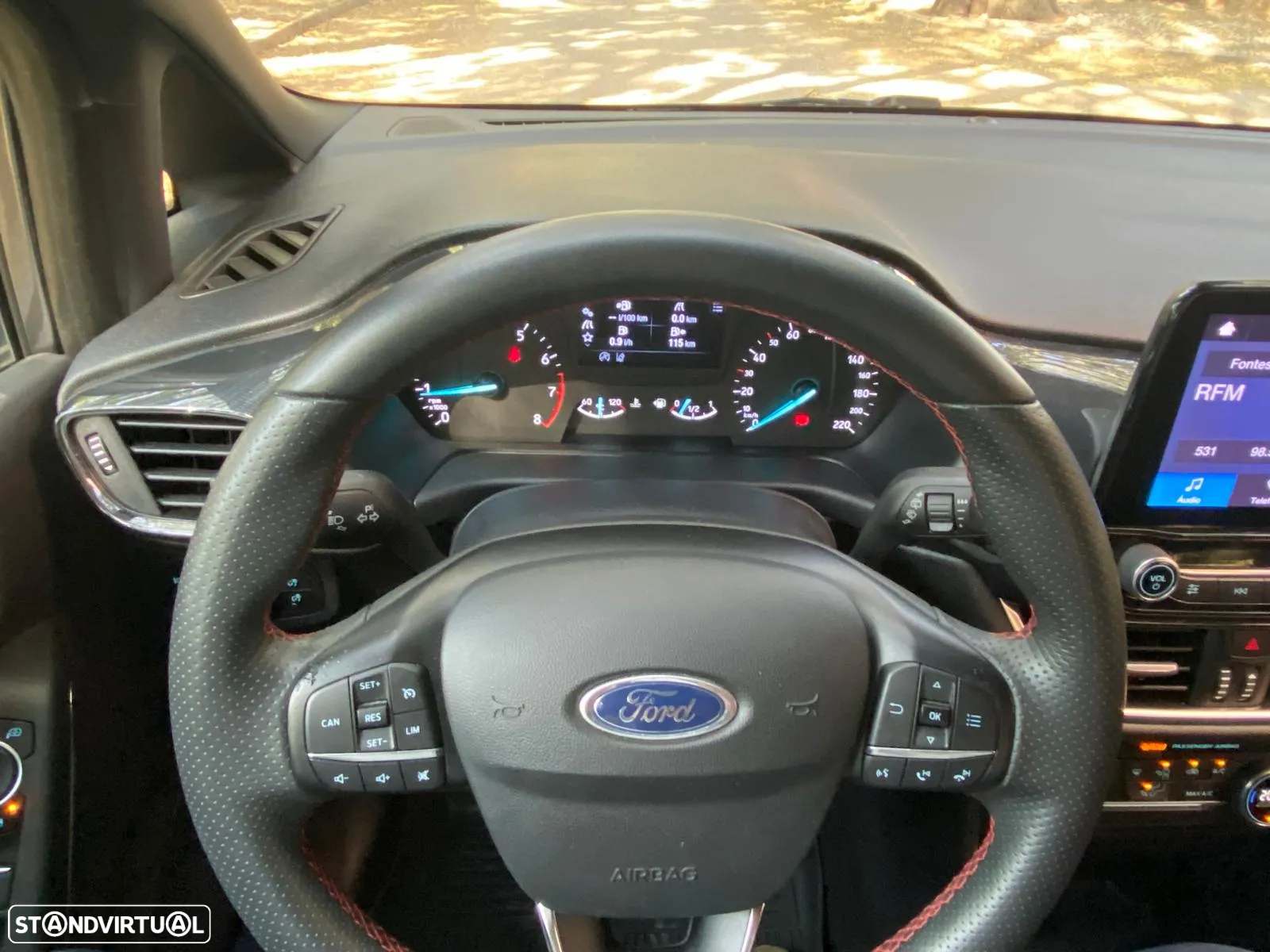 Ford Fiesta 1.0 EcoBoost ST-Line - 23