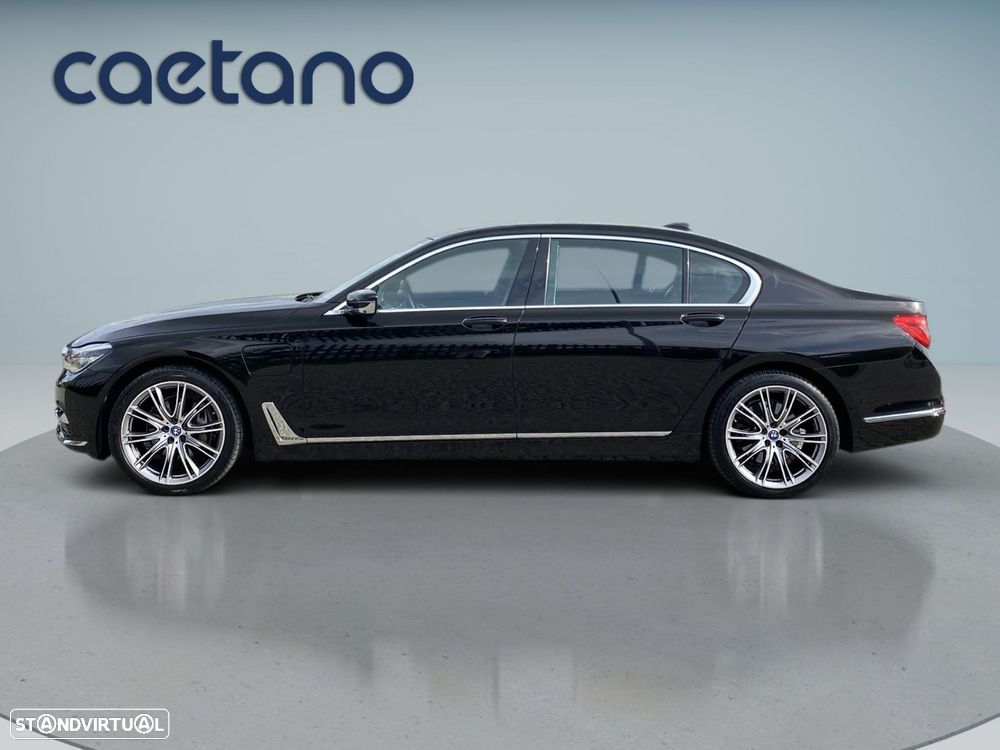 BMW 740 Le iPerformance Pack M - 38