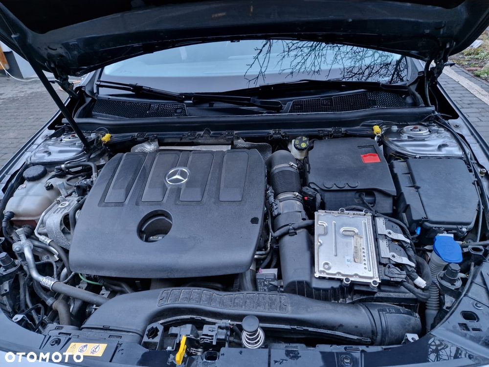 Mercedes-Benz CLA 180 d 7G-DCT - 9