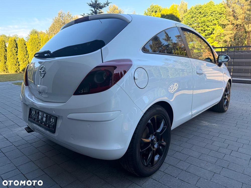 Opel Corsa 1.4 16V Color Edition - 15