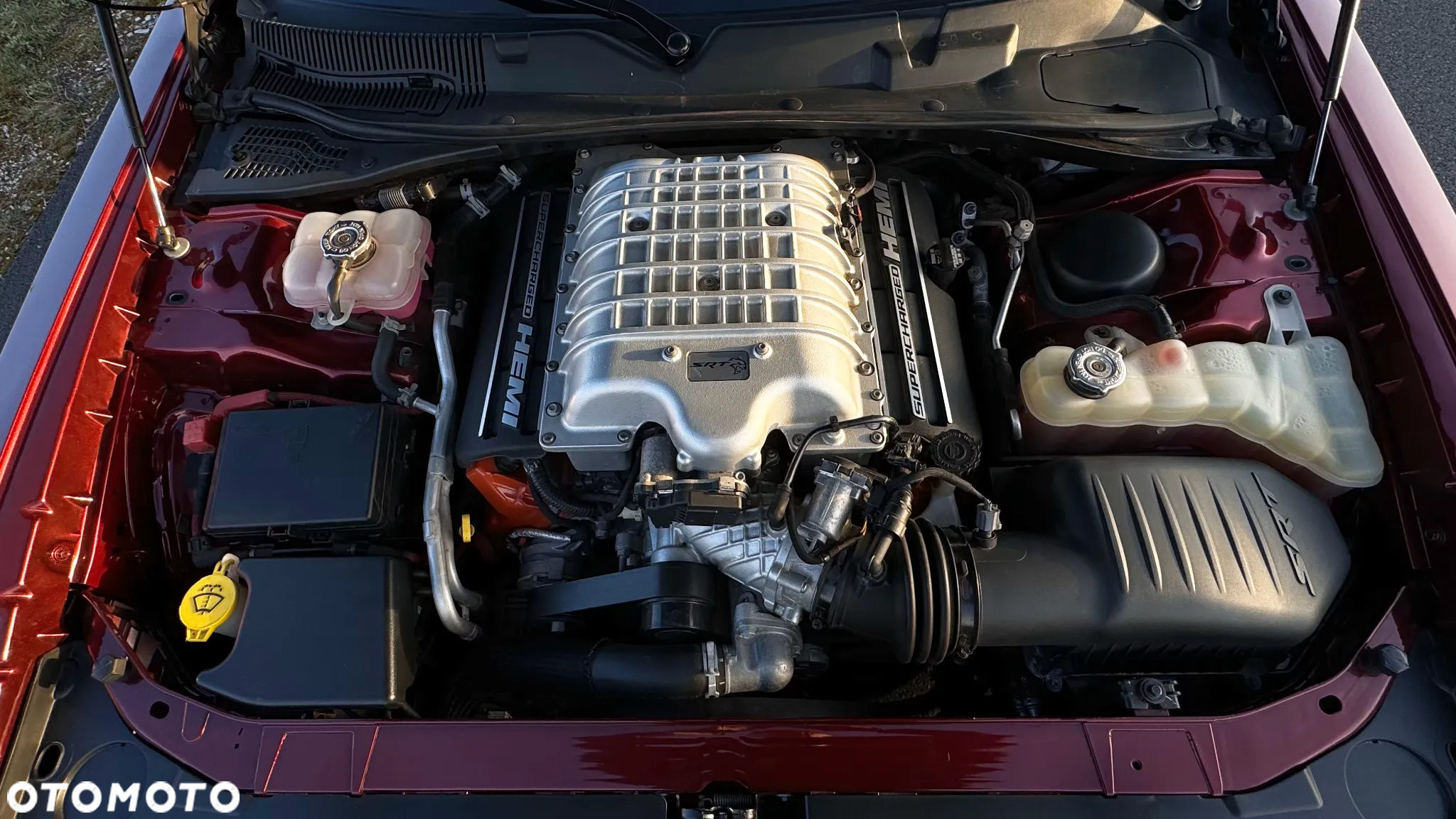 Dodge Challenger 6.2 Hellcat - 16