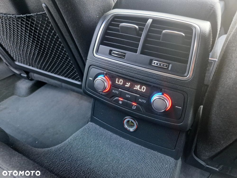 Audi A6 Avant 2.0 TDI Ultra S tronic - 33
