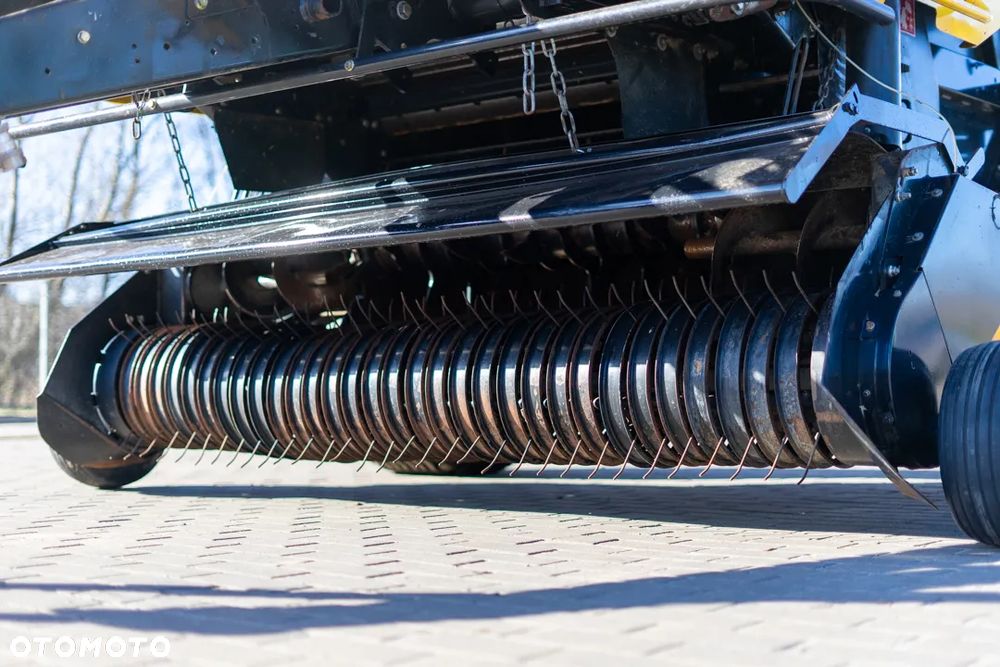 New Holland BR7070 PASOWA ZMIENNA KOMORA ROTOR SIATKA - 23