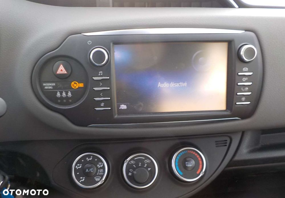 Toyota Yaris - 26