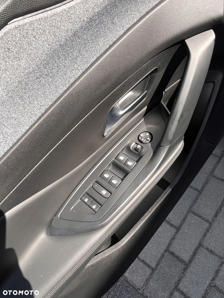 Peugeot 308 1.5 BlueHDi Allure S&S EAT8 - 10