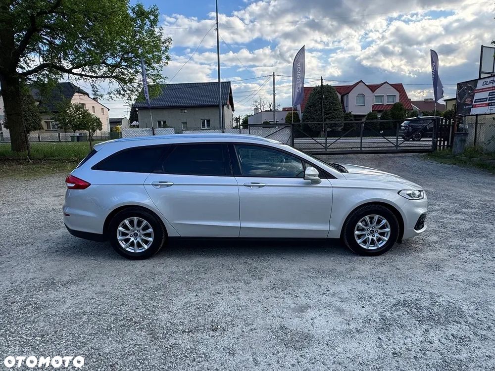 Ford Mondeo - 14