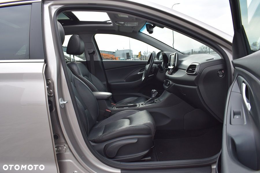 Hyundai i30 1.4 T-GDI DCT Passion Plus - 12