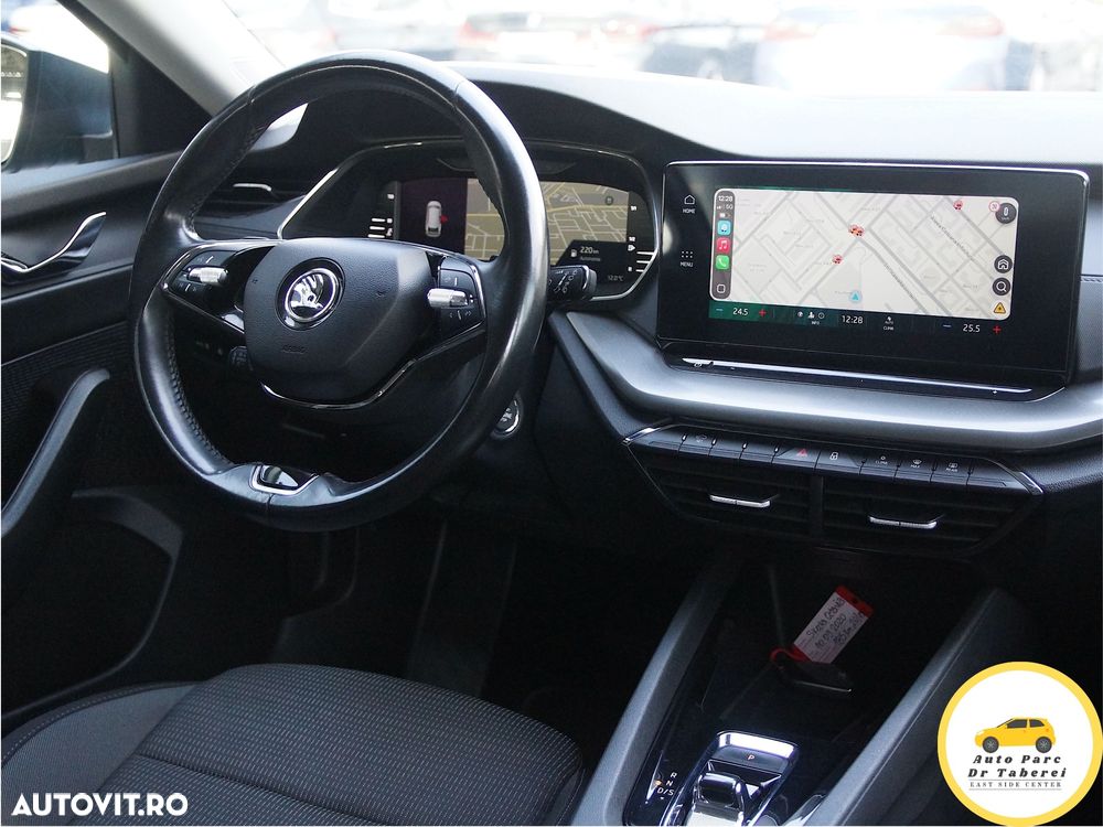 Skoda Octavia 2.0 TDI DSG Exclusive Plus - 32