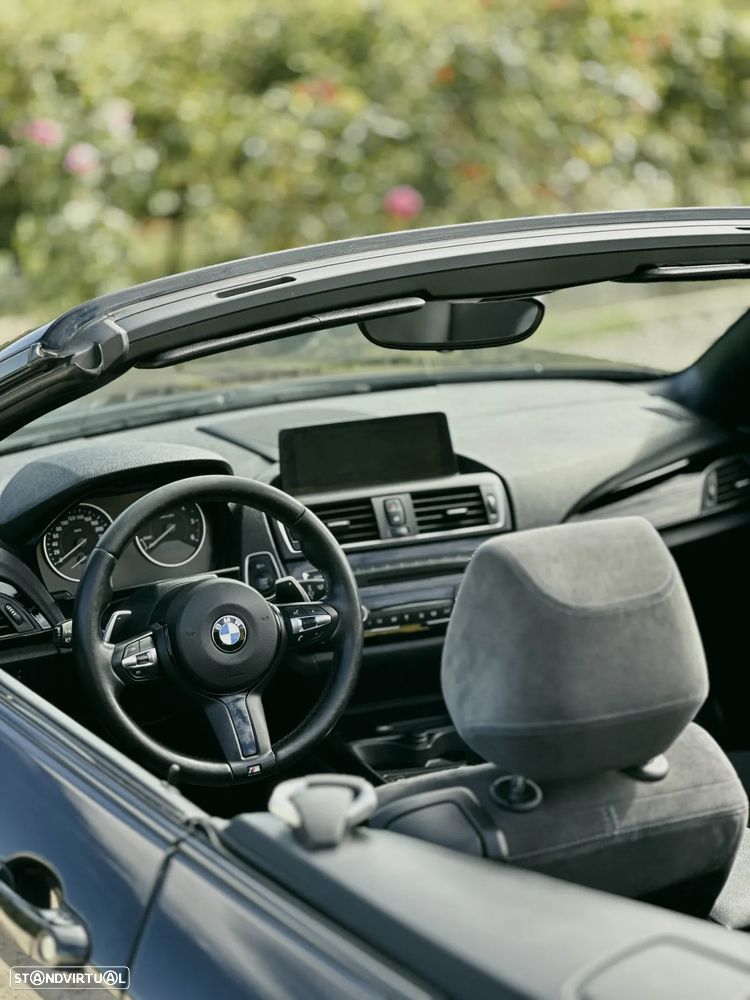 BMW 220 d Cabrio Pack M Auto - 32