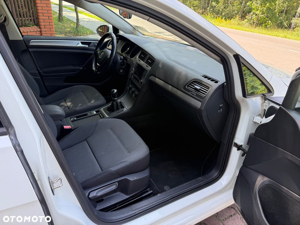 Volkswagen Golf 1.6 TDI BMT Comfortline - 7