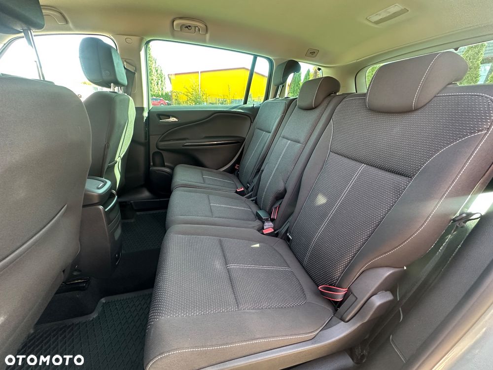 Opel Zafira Tourer 1.4 Turbo Innovation - 29