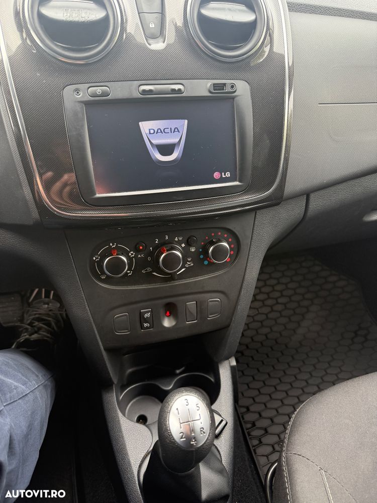 Dacia Sandero 1.5 Blue dCi Prestige - 11