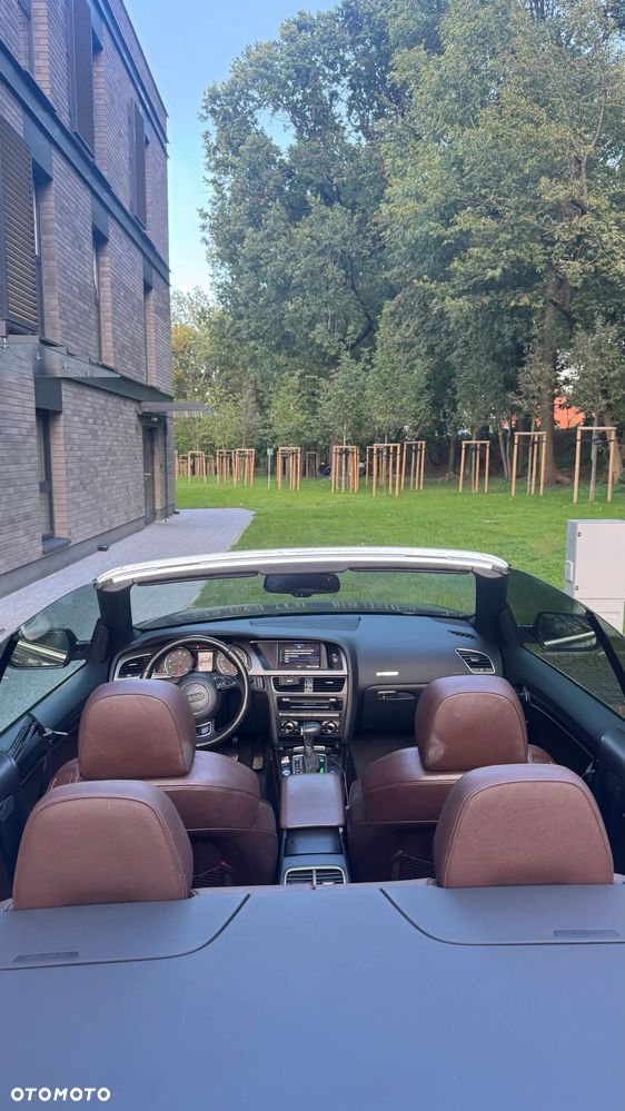 Audi A5 Cabrio - 16