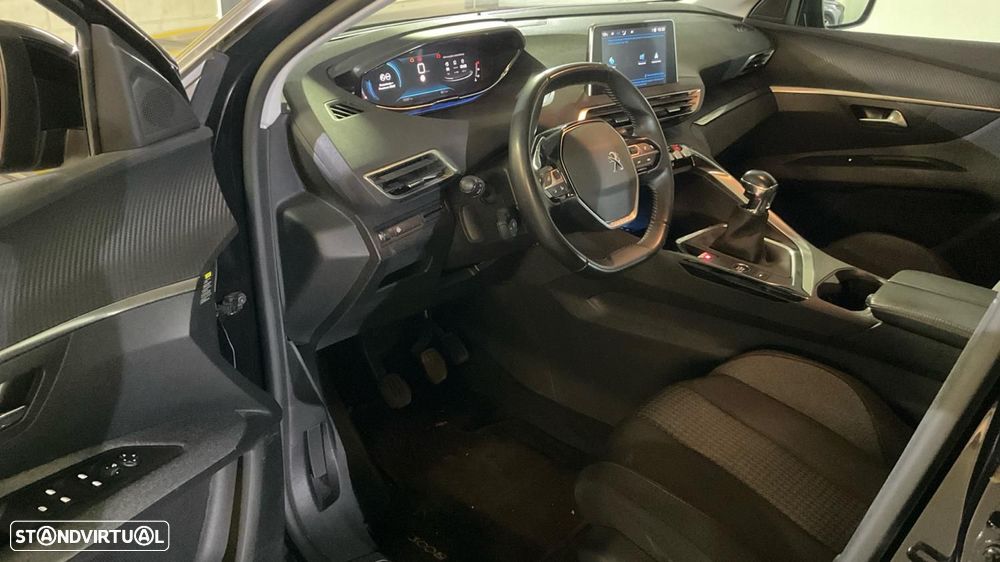 Peugeot 3008 1.2 PureTech Active - 7