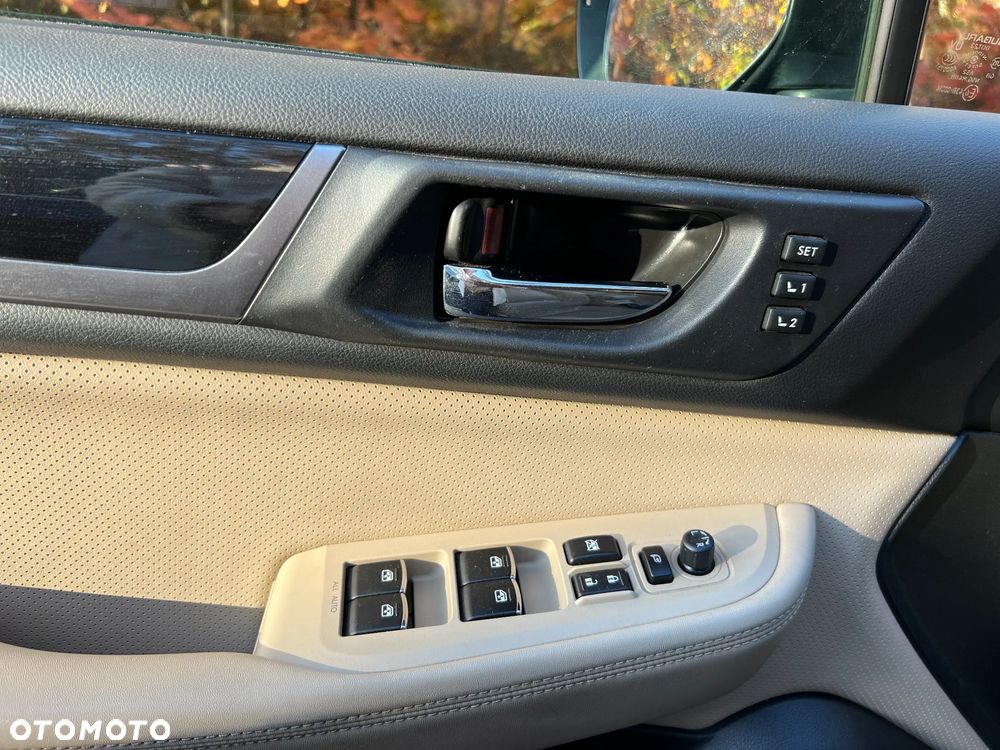 Subaru Outback 2.0D Exclusive Lineartronic - 10