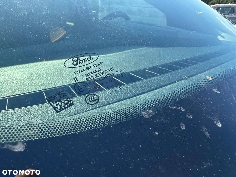 Ford Kuga 1.5 EcoBoost 2x4 ST-Line - 23