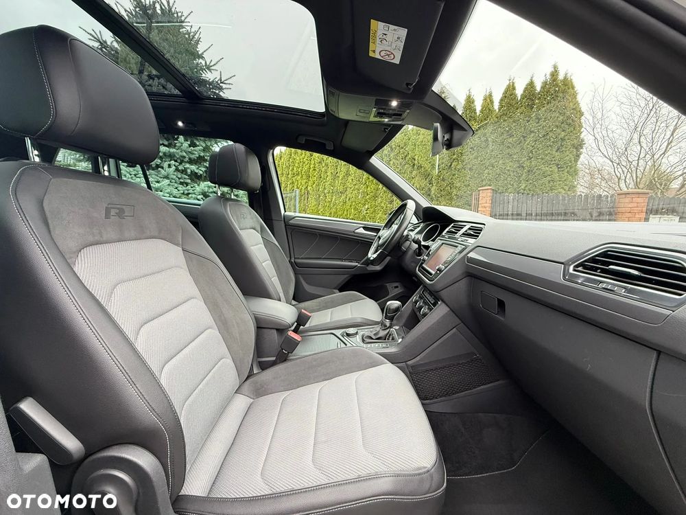 Volkswagen Tiguan - 30