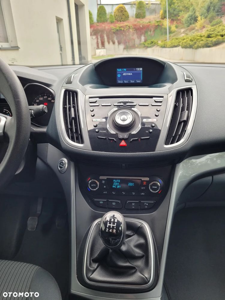 Ford C-MAX 1.6 Ti-VCT Titanium - 17