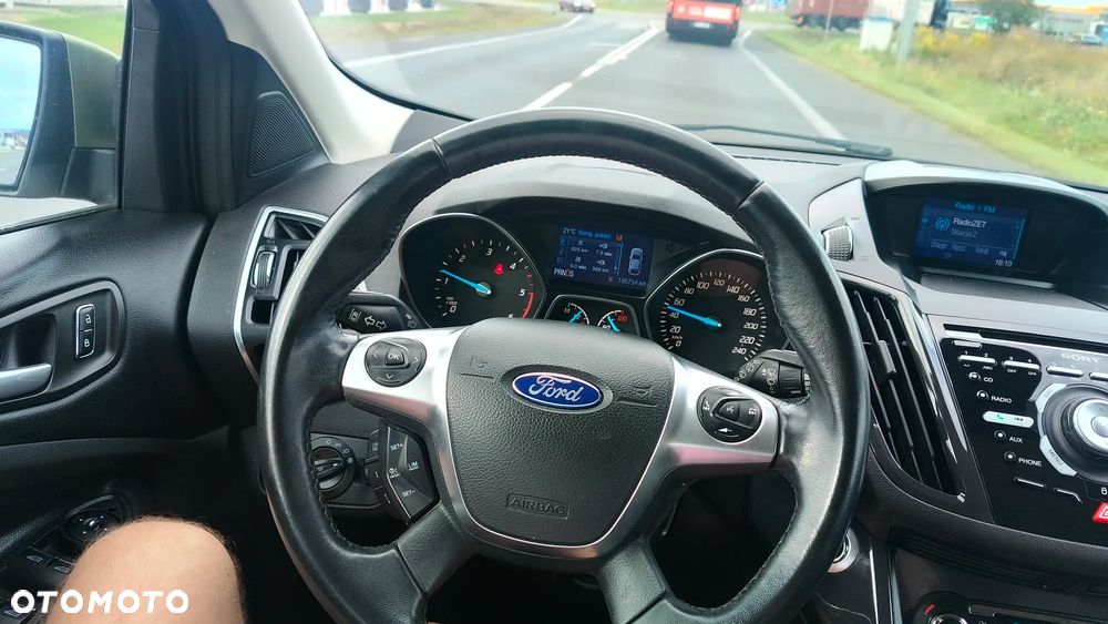 Ford Kuga 2.0 TDCi 4x4 Titanium - 9