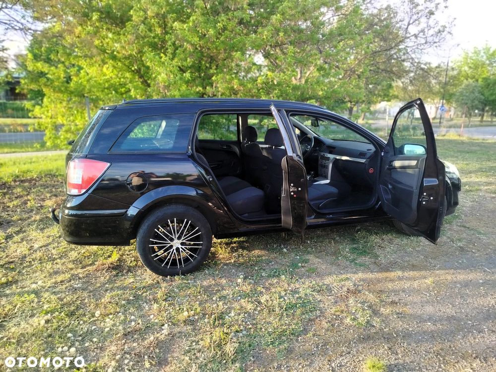 Opel Astra 1.9 CDTI DPF Edition - 10