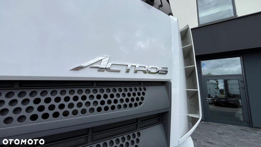 Mercedes-Benz Actros 1851 LS EURO 6 FULL ADR !!! - 9